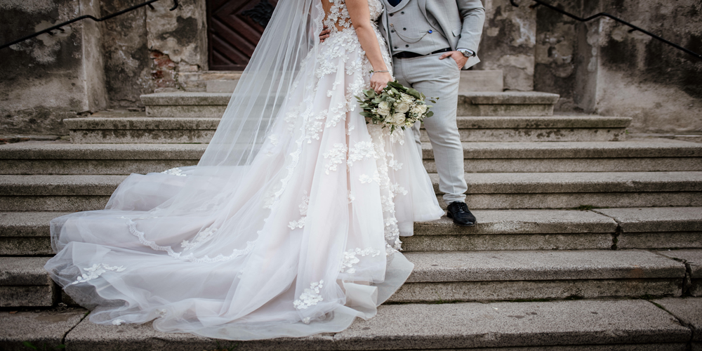 You are currently viewing Storing a Professionally Cleaned Wedding Dress