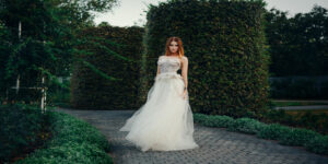 Read more about the article Restoring Vintage Wedding Gowns